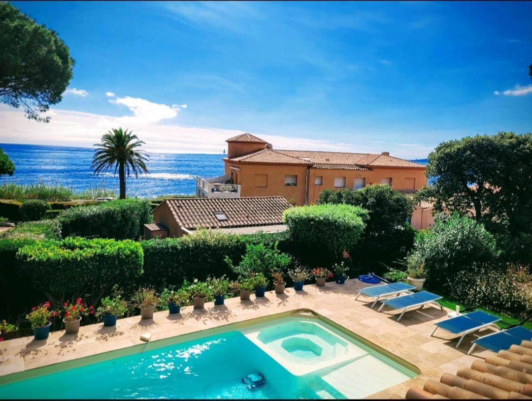 Villa Esmeralda Adults Only Les Issambres Esterno foto