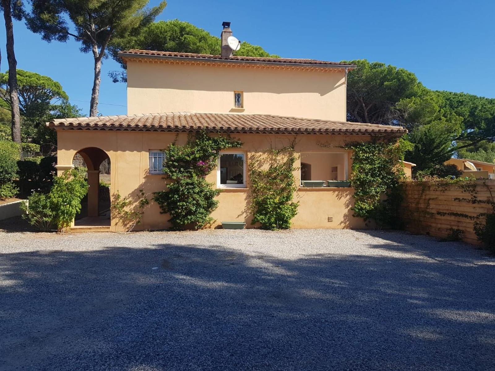 Villa Esmeralda Adults Only Les Issambres Esterno foto